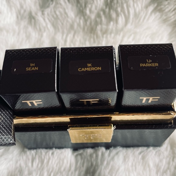 Tom Ford Mini Lipstick Trio - Picture 4 of 4